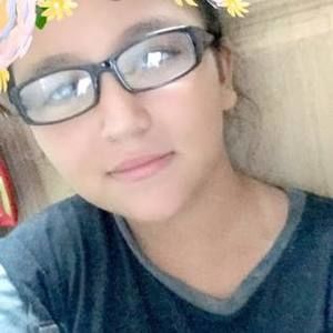 Meet your Posher, Marissa